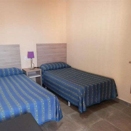 Apartamentos Acuarium III Бенідорм Екстер'єр фото